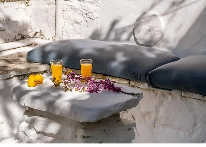 Tranquil Kolivata Lefkada Retreat House *